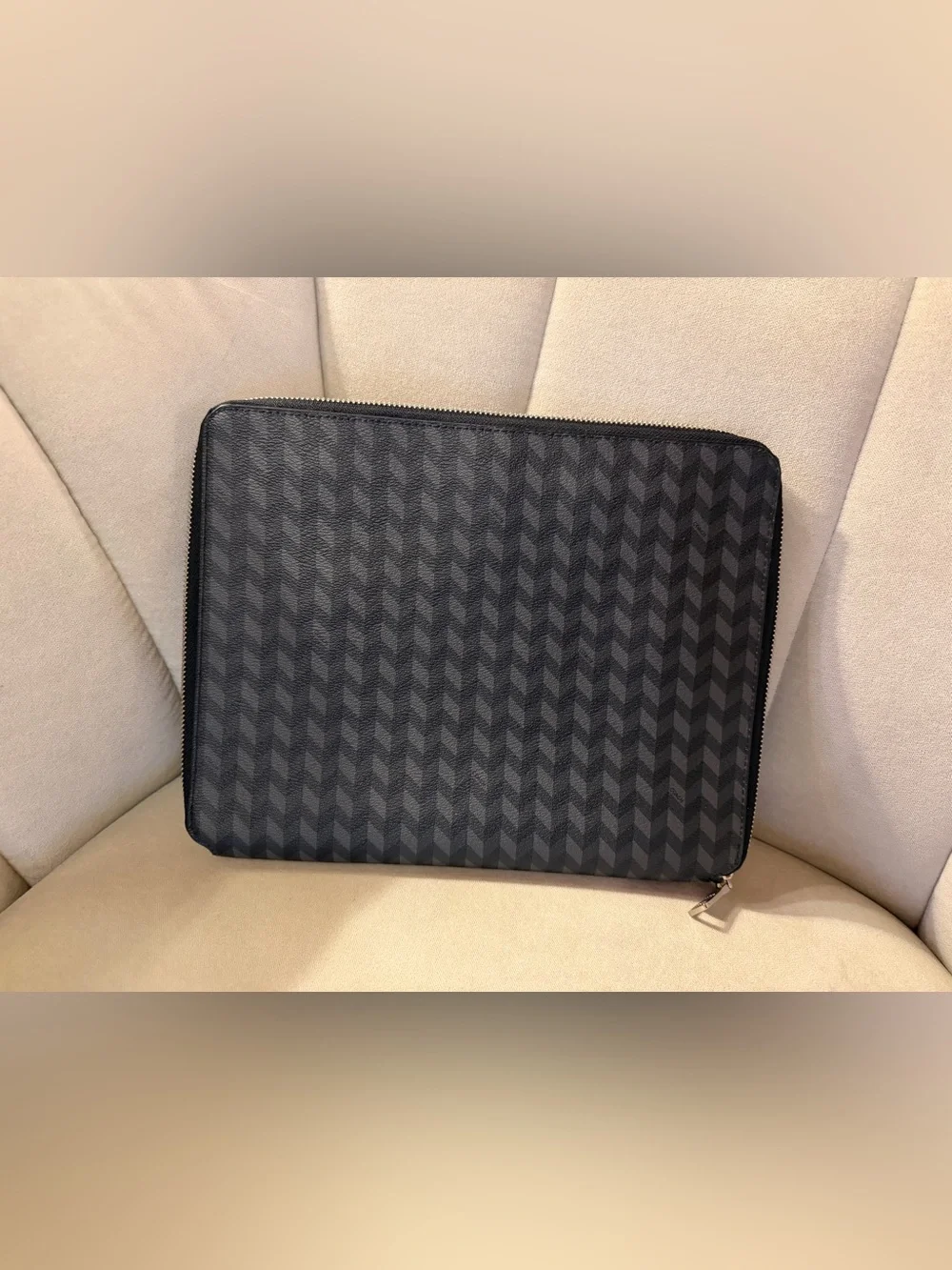 Coach Zip Around Tech/iPad Portfolio Case, Black Herringbone (New)